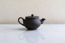 Load image into Gallery viewer, Pro Shop Teapots
